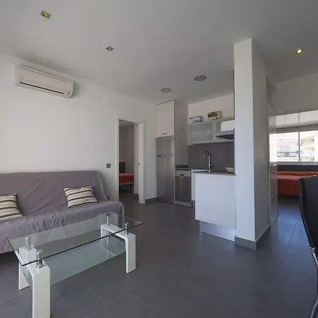 Inmosantos Oasis B8 * Roses